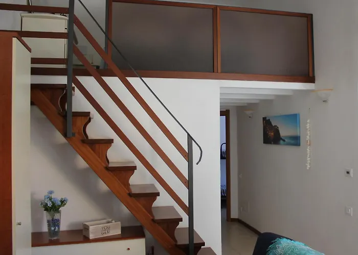 Semesterbostad Garibaldi 25 Lerici